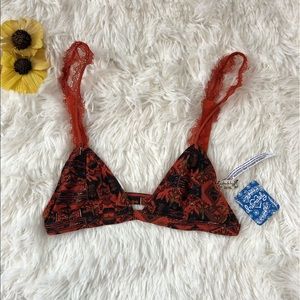🆕 BEAUTIFUL FREE PEOPLE ORANGE & BLACK BRA